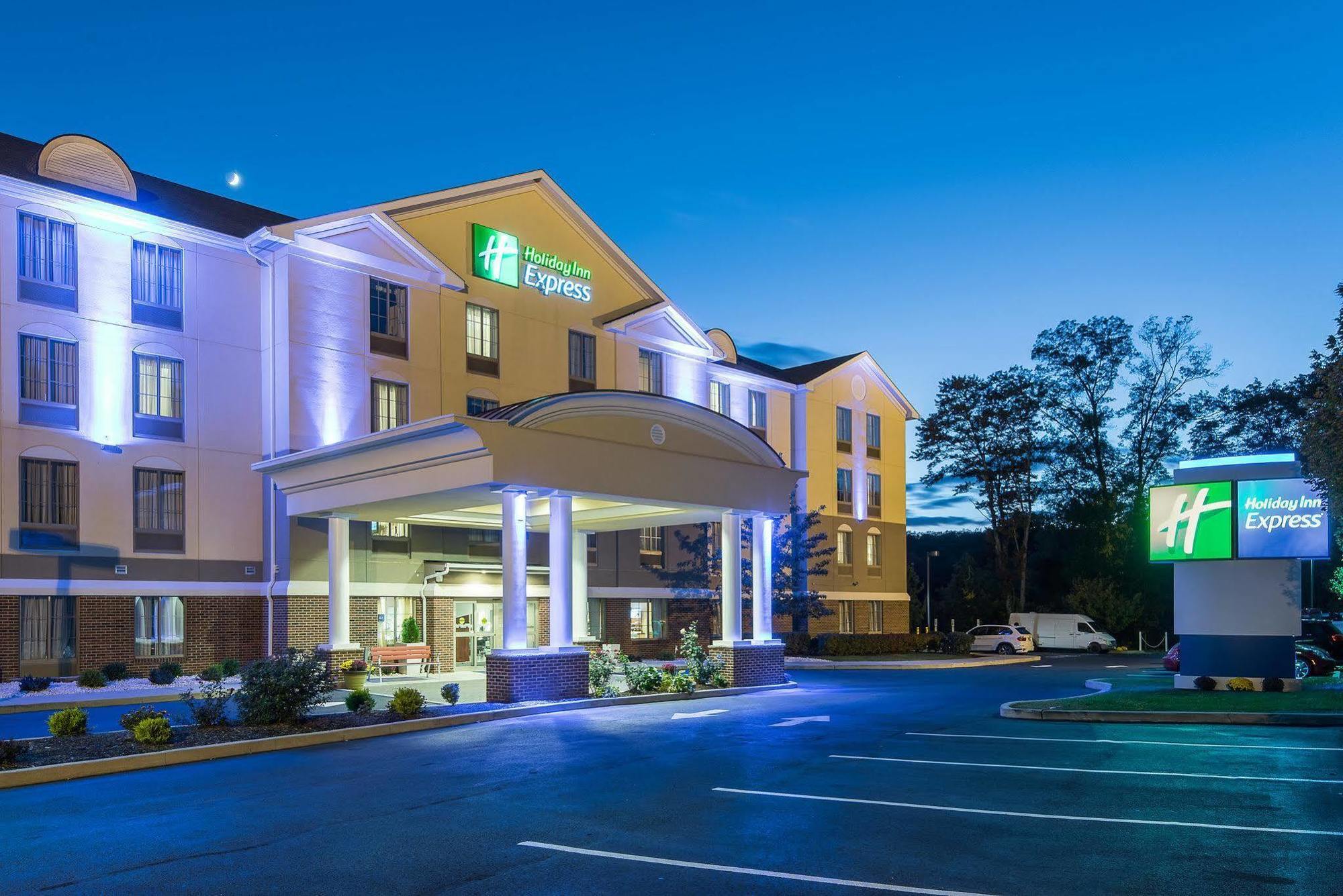 Holiday Inn Express Haskell-Wayne Area By Ihg Zewnętrze zdjęcie
